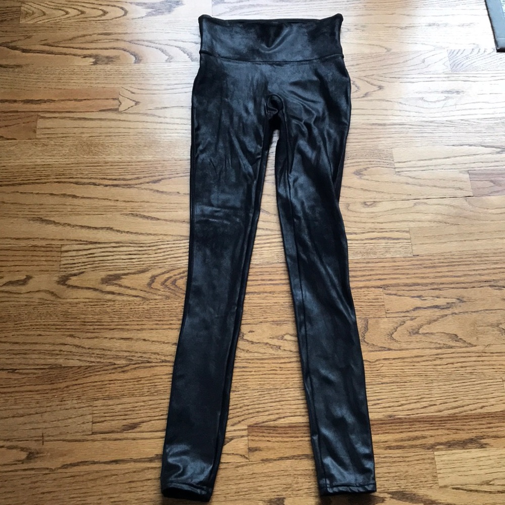 Faux leather leggings